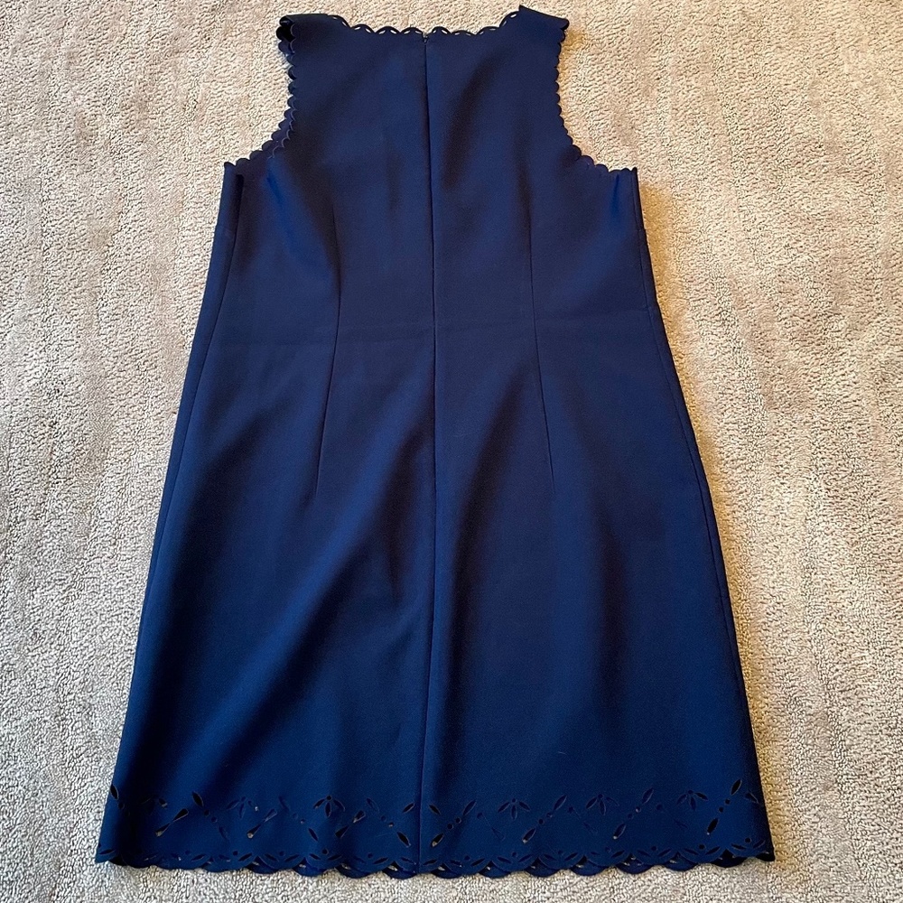 ♓️🅿️🌀J. Crew Navy Blue Laser Cut Shift Dress Size 8🌀 - Picture 4 of 7